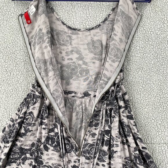 H&M Black and Cream Floral Midi Dress - Picture 9 of 9